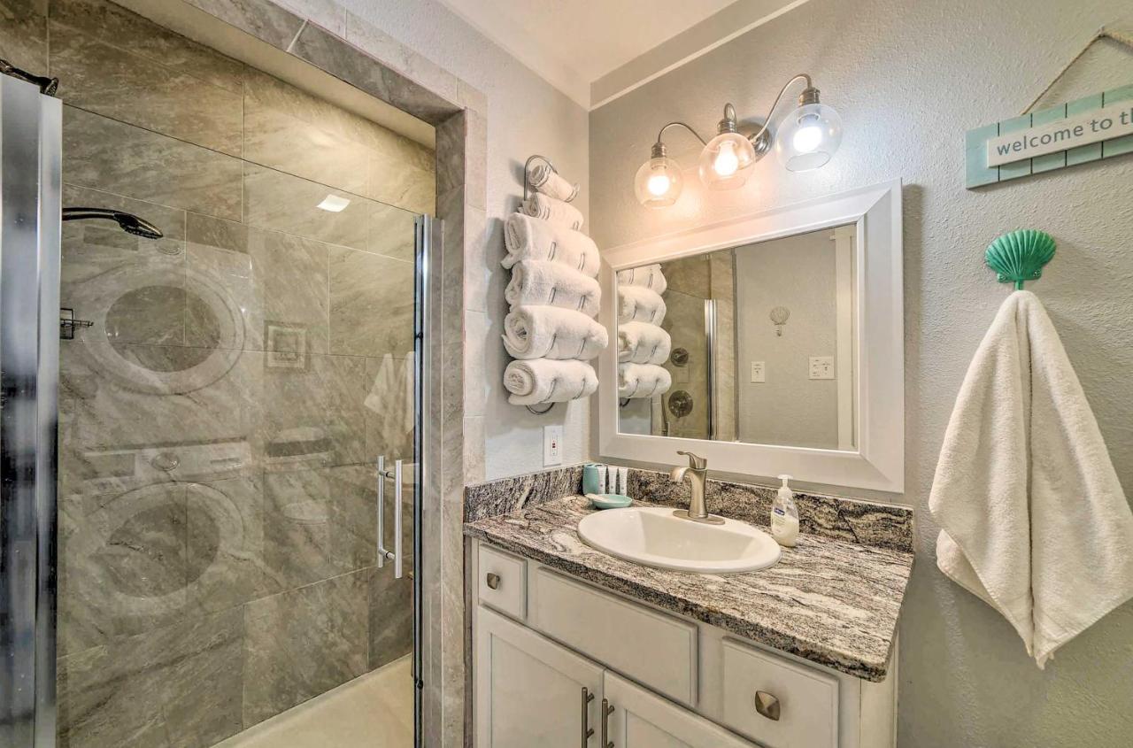 Mustang Beach Port Aransas Condo With Outdoor Pool - Pets Welcome! מראה חיצוני תמונה